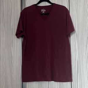 Fresh Maroon V-Neck Men's Tee